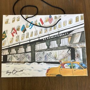 Bloomingdale's ViNtage  2008 Shopping Bag Tony Bennett